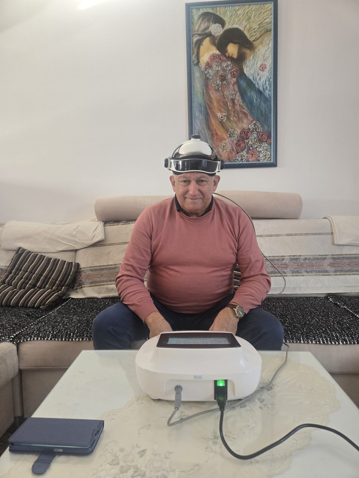 Aparat za transkranijalnu magnetnu terapiju